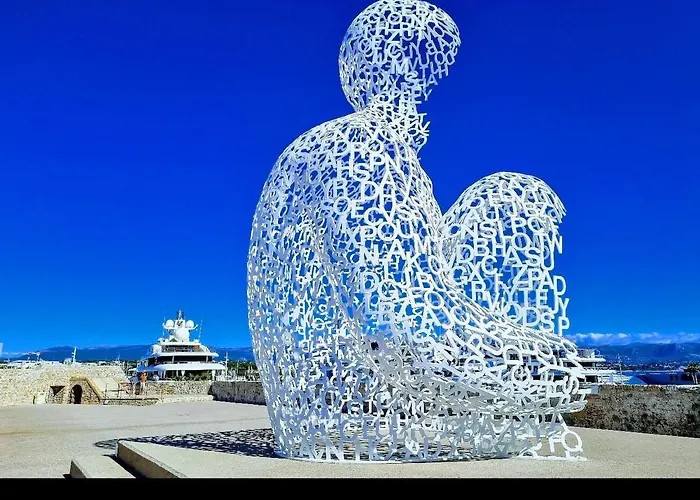 Old - Walking Beaches - Center Antibes